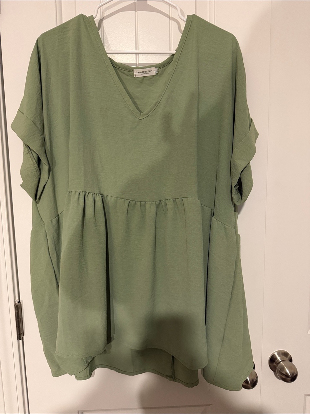 Chic soul Lightweight Sage Green V-Neck Peplum Top